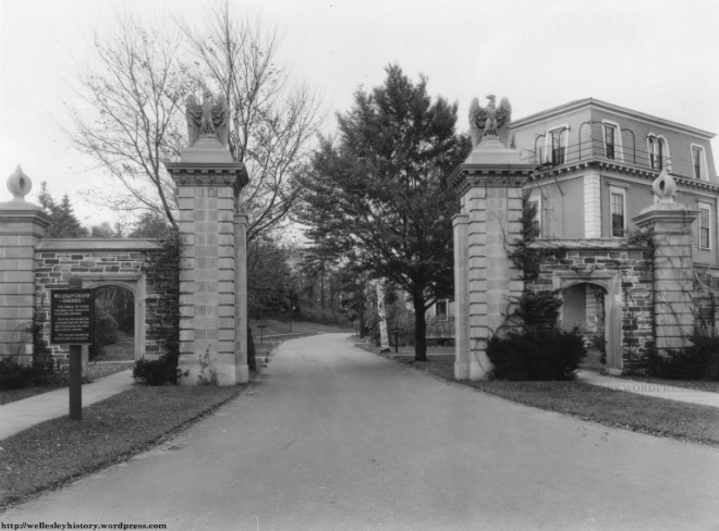 Class of 1916 Gates Source: Wellesley College Digital Archives